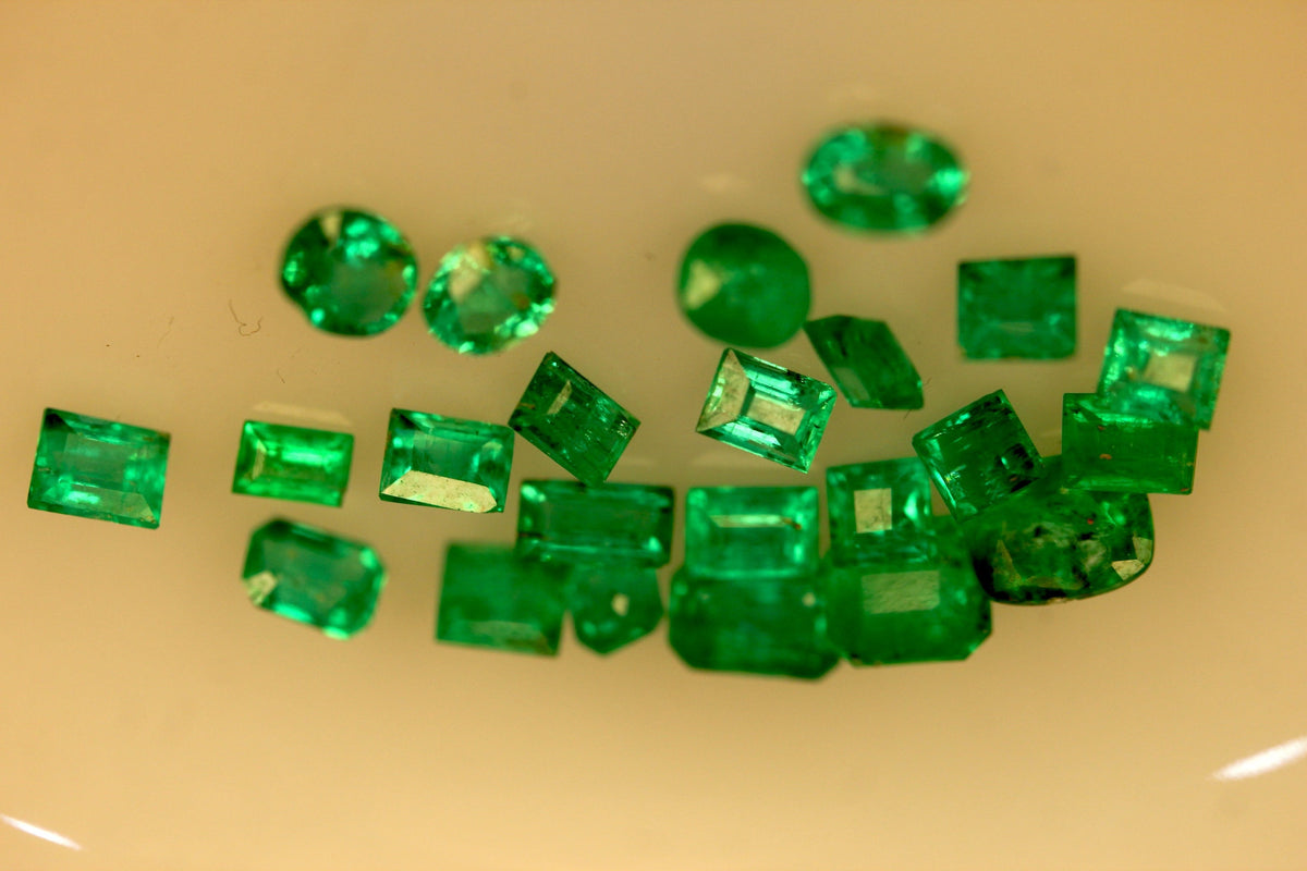 Loose Emerald Stones