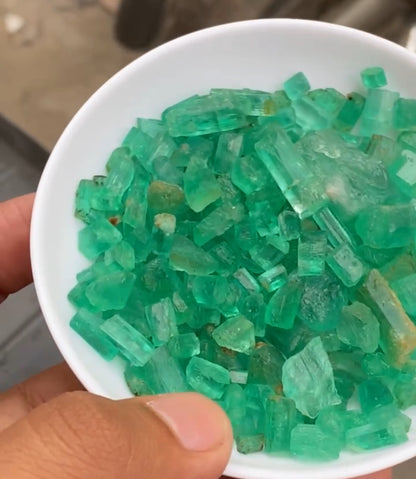 Raw Beryl (Panjshir Emerald Stone ) for Faceting