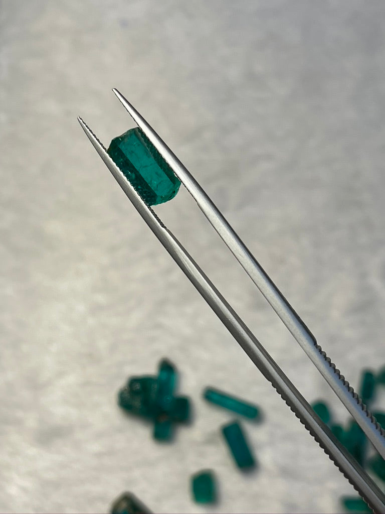 Potential of Panjshir Emeralds: Purchase Gems for Faceting