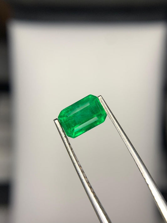 You May Like This Beautiful Emerald Piece