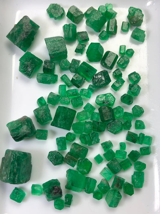 You May Like These Emerald Stones.