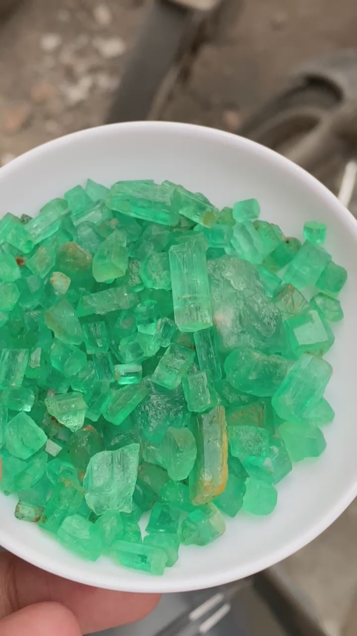 Raw Beryl (Panjshir Emerald Stone ) for Faceting